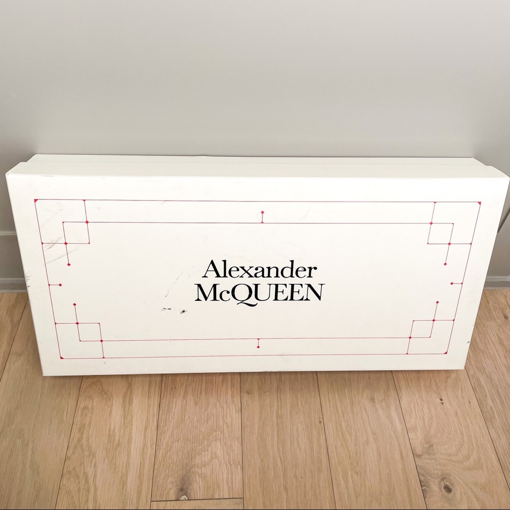 Alexander McQueen Over the Knee Knee-High Leather Boots - Picture 12 of 13